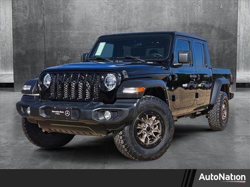 2022 Jeep Gladiator Sport