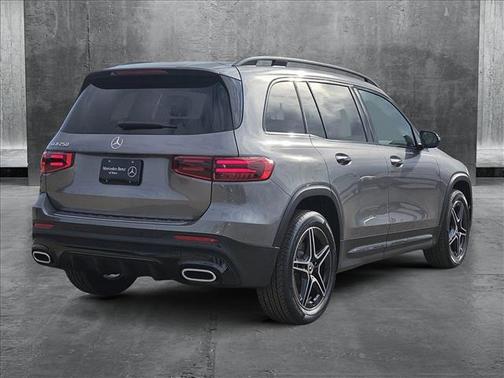 2025 Mercedes-Benz GLB 250 Base