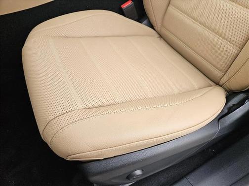 2025 Mercedes-Benz GLE 450e 4MATIC