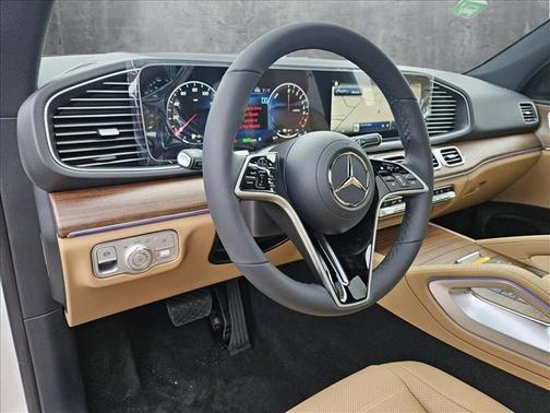 2025 Mercedes-Benz GLE 450e 4MATIC