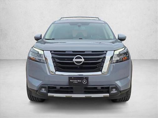Boulder Gray Pearl 2022 Nissan Pathfinder Platinum 4WD