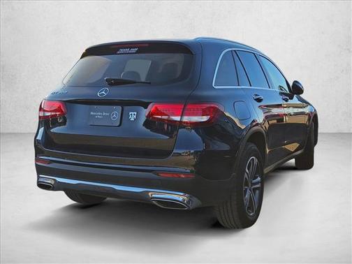 2016 Mercedes-Benz GLC 300 Base