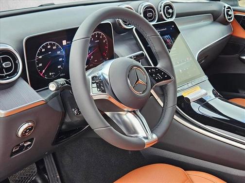 2026 Mercedes-Benz GLC 300 Base