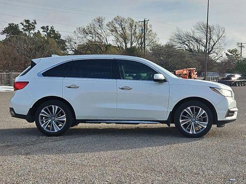 2017 Acura MDX 3.5L w/Technology Package