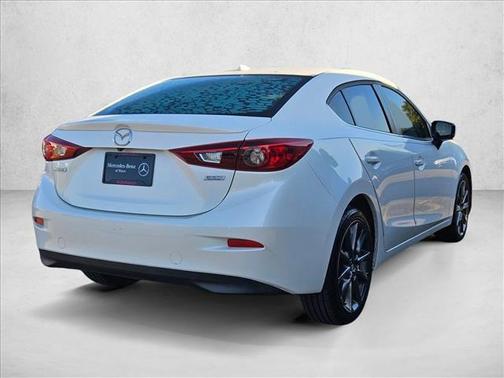 2018 Mazda Mazda3 Touring