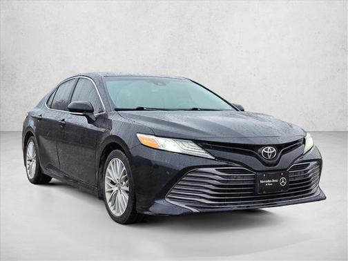 2018 Toyota Camry XLE