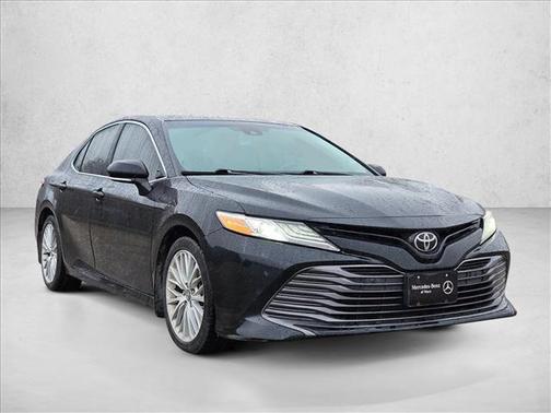 2018 Toyota Camry XLE