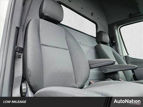 2024 Mercedes-Benz Sprinter 2500 High Roof