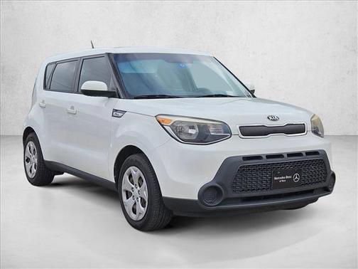 Clear White 2015 Kia Soul Base