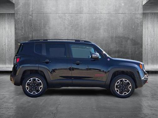 2017 Jeep Renegade Trailhawk