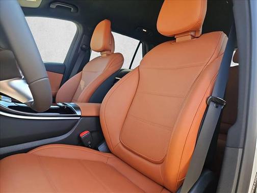 2026 Mercedes-Benz GLC 300 Base