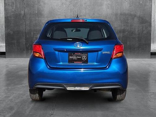2015 Toyota Yaris L