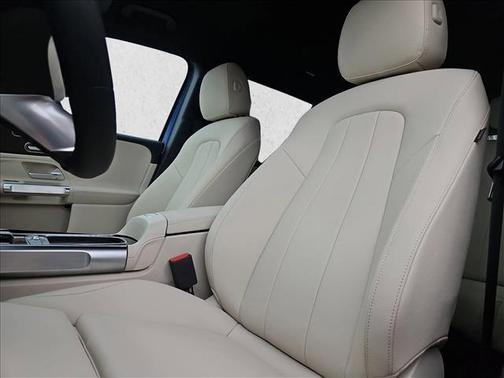 2026 Mercedes-Benz GLB 250 4MATIC