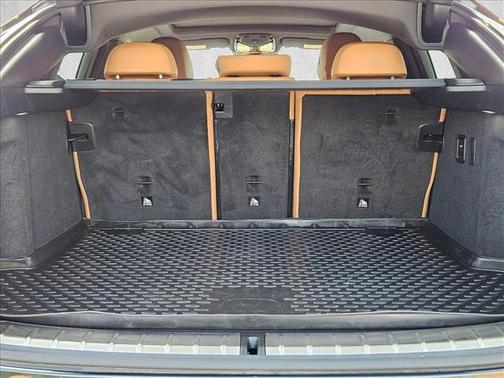 Black Sapphire Metallic 2021 BMW X4 M40i