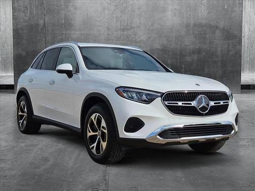 2025 Mercedes-Benz GLC 350e Base