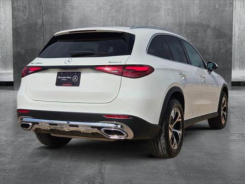 2025 Mercedes-Benz GLC 350e Base