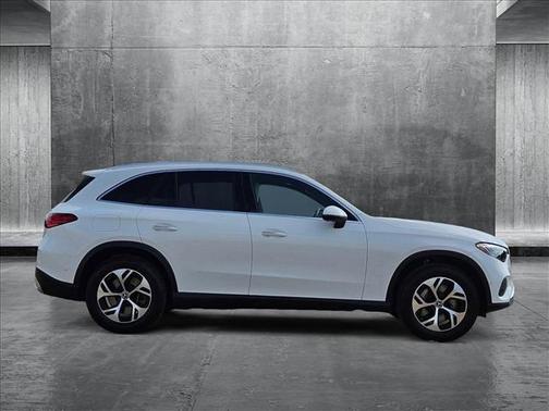 2025 Mercedes-Benz GLC 350e Base