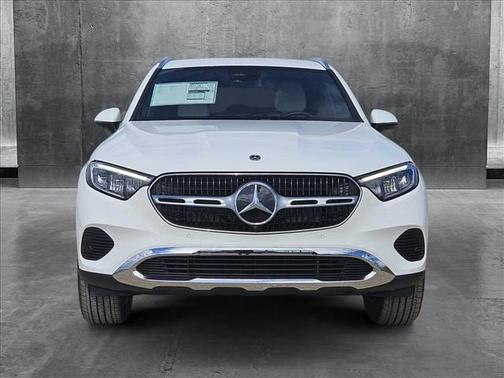 2025 Mercedes-Benz GLC 350e Base
