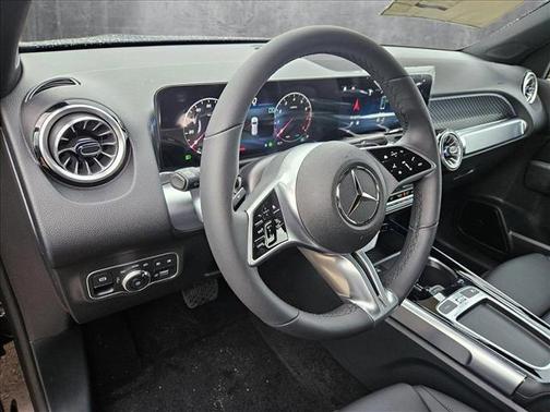 2025 Mercedes-Benz GLB 250 Base