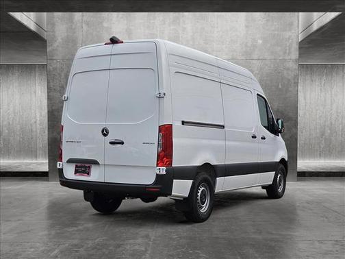 2025 Mercedes-Benz Sprinter 2500 Standard Roof