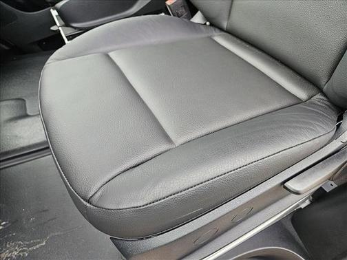 2025 Mercedes-Benz Sprinter 2500 Standard Roof