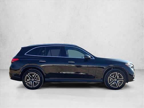 2024 Mercedes-Benz GLC 300 4MATIC