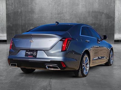 2022 Cadillac CT4 Luxury