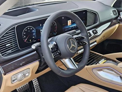 2025 Mercedes-Benz GLS 580 4MATIC