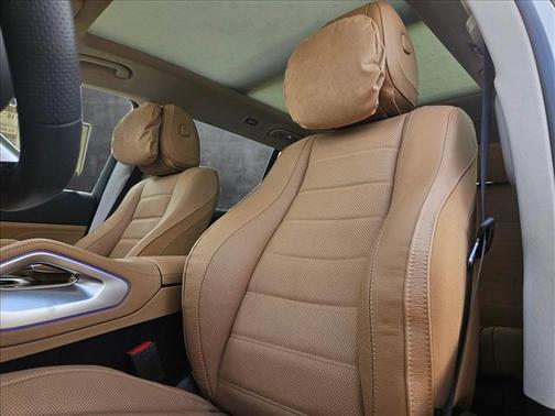 2025 Mercedes-Benz GLS 580 4MATIC