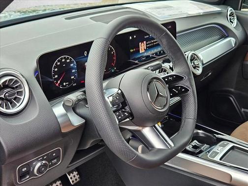 Cosmos Black Metallic 2026 Mercedes-Benz GLB 250 Base