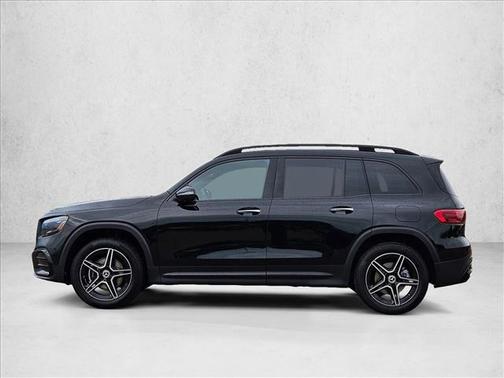 Cosmos Black Metallic 2026 Mercedes-Benz GLB 250 Base