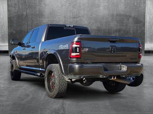 2019 RAM 2500 Laramie Mega Cab 4x4 6'4' Box