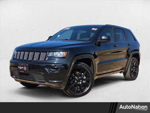 2022 Jeep Grand Cherokee Laredo