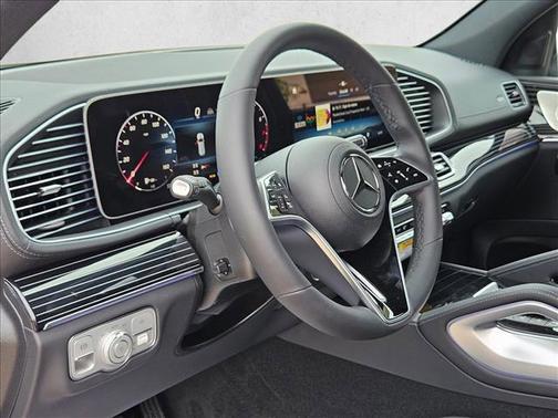 Selenite Grey Metallic 2026 Mercedes-Benz GLS 450 4MATIC