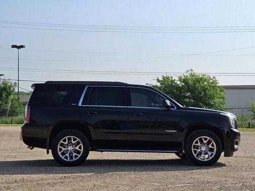 2020 GMC Yukon SLT