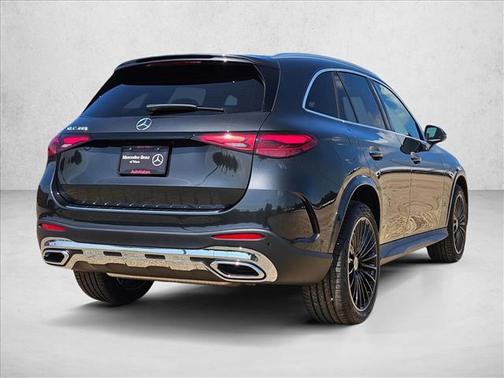 2025 Mercedes-Benz GLC 300 Base