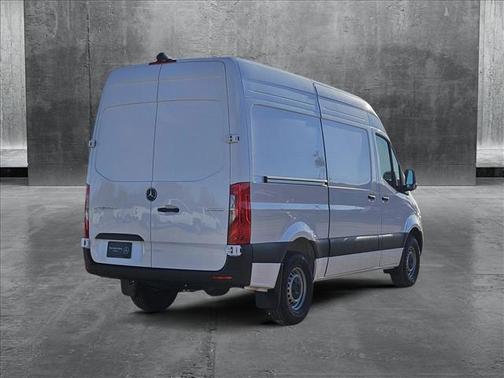 2025 Mercedes-Benz Sprinter 2500 Standard Roof