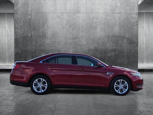 2014 Ford Taurus SEL