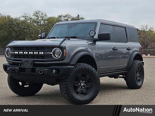 2024 Ford Bronco Black Diamond