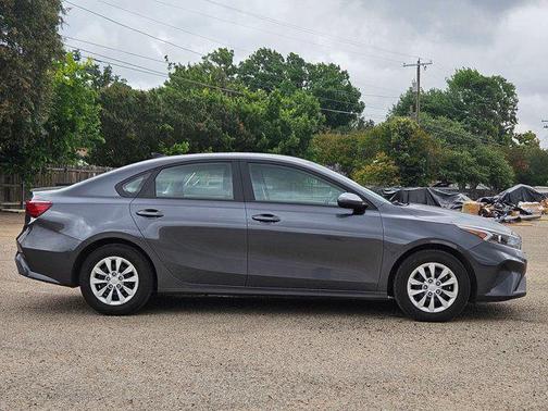 Gravity Gray 2023 Kia Forte LX