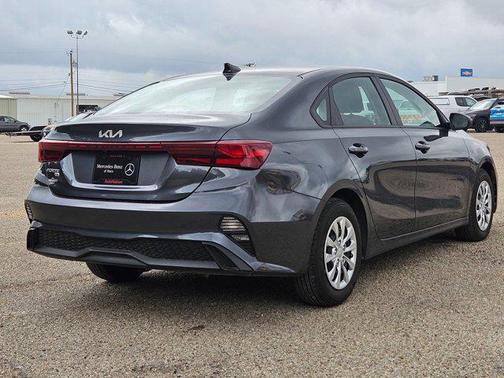 Gravity Gray 2023 Kia Forte LX