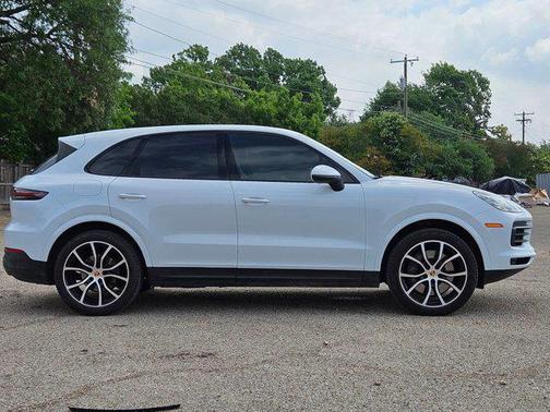 Carrara White Metallic 2021 Porsche Cayenne S