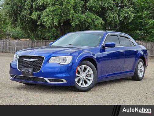 2021 Chrysler 300 Touring