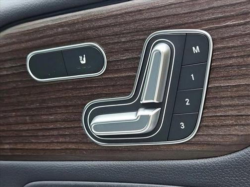 2026 Mercedes-Benz GLB 250 Base