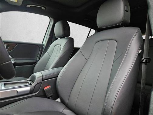 2026 Mercedes-Benz GLB 250 Base