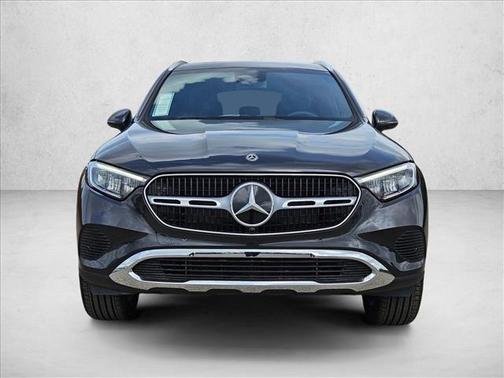 Graphite Grey Metallic 2026 Mercedes-Benz GLC 300 Base