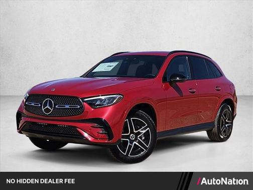 MANUFAKTUR Patagonia Red Metallic 2026 Mercedes-Benz GLC 300 Base