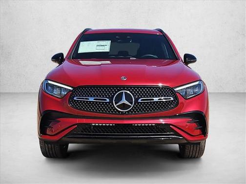 MANUFAKTUR Patagonia Red Metallic 2026 Mercedes-Benz GLC 300 Base