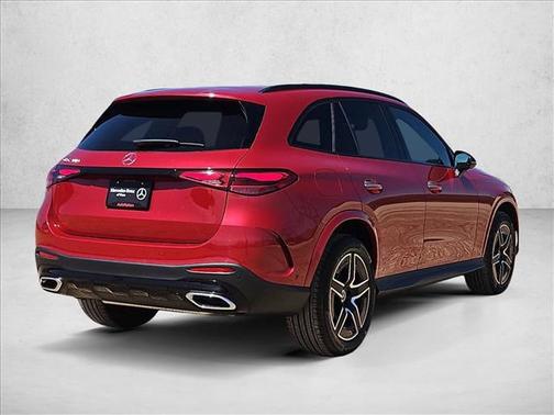 MANUFAKTUR Patagonia Red Metallic 2026 Mercedes-Benz GLC 300 Base