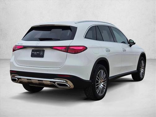 Polar White 2026 Mercedes-Benz GLC 300 Base